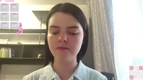 Snapshot of loudeguise chatting on 06/10/26, 10:03 Esma online show from 06/10/26, 10:03