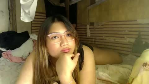 Snapshot of louheart chatting on 01/17/25, 10:34 Sweet online show from 01/17/25, 10:34