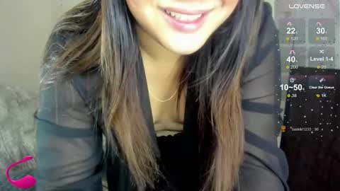 Snapshot of louheart chatting on 09/08/25, 05:34 Sweet online show from 09/08/25, 05:34