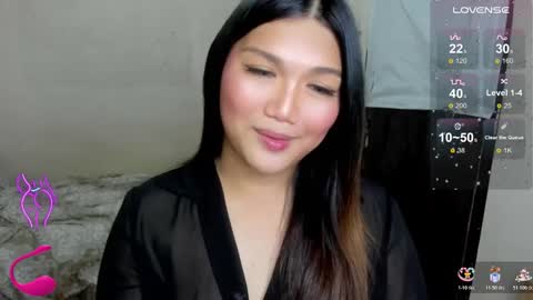 Snapshot of louheart chatting on 11/05/25, 03:12 Sweet online show from 11/05/25, 03:12