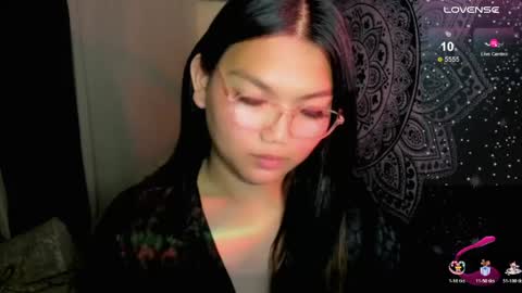 Snapshot of louheart chatting on 04/26/26, 09:01 Sweet online show from 04/26/26, 09:01