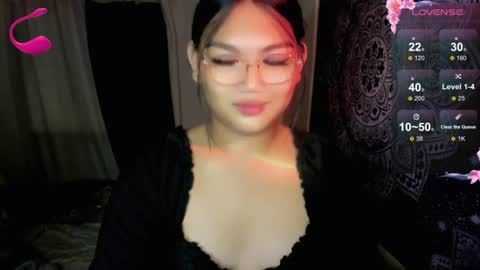 Snapshot of louheart chatting on 06/10/26, 05:39 Sweet online show from 06/10/26, 05:39