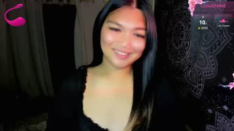 Snapshot of louheart chatting on 06/27/26, 12:22 Sweet online show from 06/27/26, 12:22