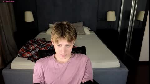 louie_evans online show from 09/23/25, 08:56