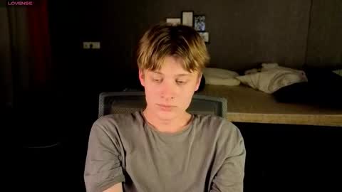 louie_evans online show from 10/12/25, 08:08