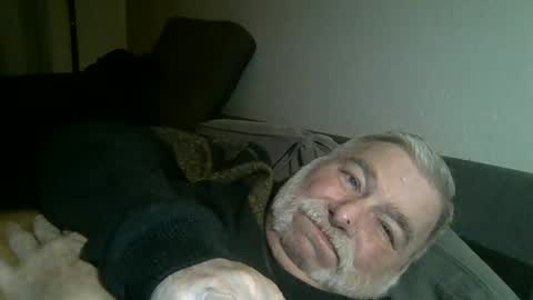 louis_chokdee online show from 12/22/24, 07:10