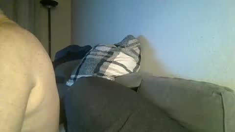 louis_chokdee online show from 02/17/25, 07:21