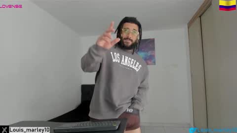 louis_marley_ online show from 10/12/25, 03:55