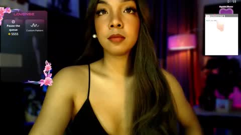 Snapshot of louisassy chatting on 10/28/25, 02:04 Louisa online show from 10/28/25, 02:04