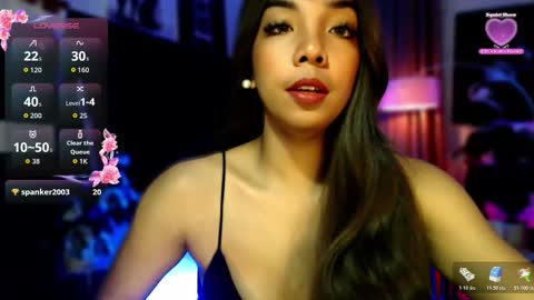 Snapshot of louisassy chatting on 11/06/25, 01:28 Louisa online show from 11/06/25, 01:28