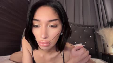 samantha online show from 12/05/25, 05:42