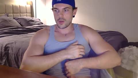 Snapshot of louisvalmer chatting on 03/07/26, 04:42 Louis Valmer online show from 03/07/26, 04:42