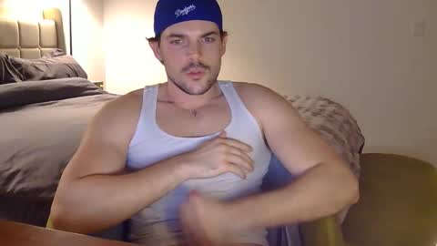 Snapshot of louisvalmer chatting on 03/11/26, 03:56 Louis Valmer online show from 03/11/26, 03:56