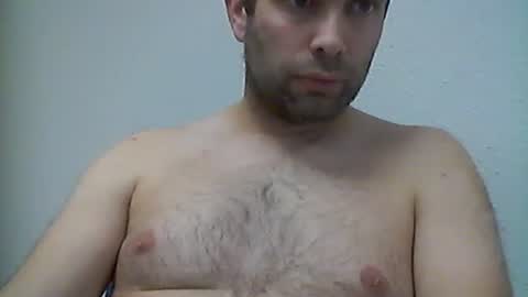 Snapshot of loulo67 chatting on 11/07/25, 03:23 loulo67 online show from 11/07/25, 03:23