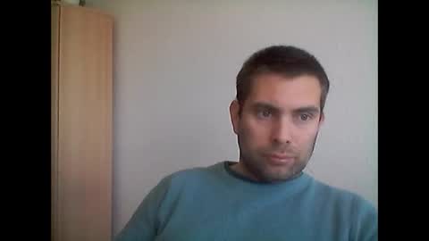 Snapshot of loulo67 chatting on 04/24/26, 01:46 loulo67 online show from 04/24/26, 01:46