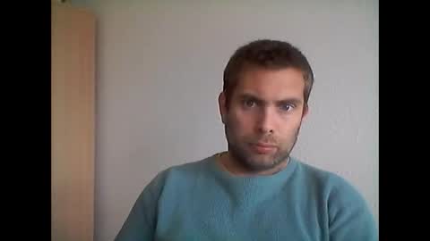 Snapshot of loulo67 chatting on 05/13/26, 02:47 loulo67 online show from 05/13/26, 02:47