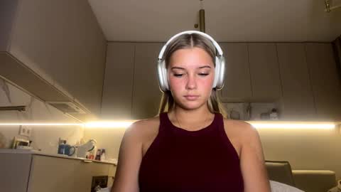 Eliza online show from 02/17/26, 03:19