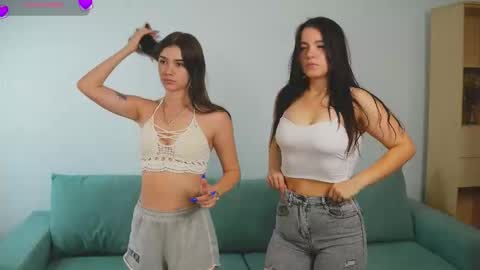 Snapshot of louriezita chatting on 09/09/25, 05:51 Brook and Del online show from 09/09/25, 05:51