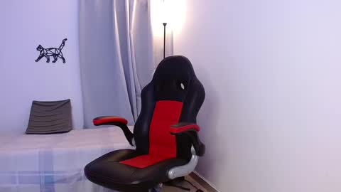 Snapshot of loushd chatting on 02/10/25, 03:35 Lous HD online show from 02/10/25, 03:35