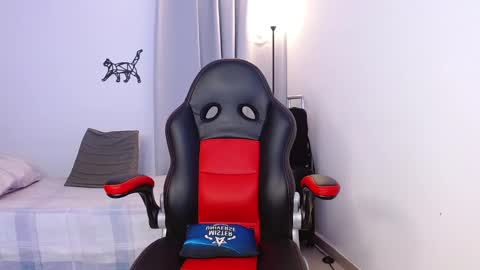 Snapshot of loushd chatting on 03/10/25, 03:01 Lous HD online show from 03/10/25, 03:01