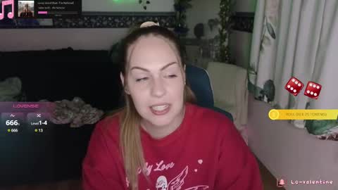 Snapshot of lovalentine chatting on 10/02/25, 05:47 Lo Valentine online show from 10/02/25, 05:47