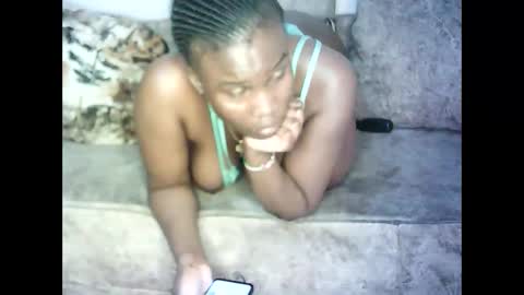 Snapshot of love1378 chatting on 10/12/25, 12:42 Cynthia. A online show from 10/12/25, 12:42