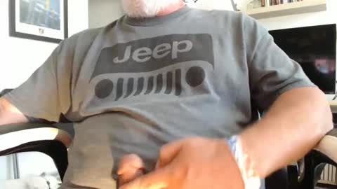 love2c2c2 online show from 04/16/26, 05:36