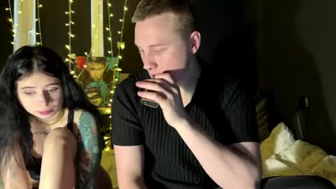 Snapshot of love4couple chatting on 03/22/26, 02:20 Mary and Tom online show from 03/22/26, 02:20