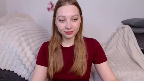 Snapshot of love_bella_ chatting on 03/20/26, 12:15 love bella online show from 03/20/26, 12:15