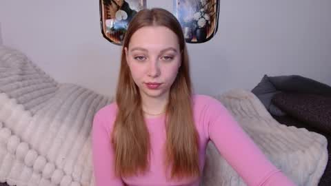 Snapshot of love_bella_ chatting on 04/10/26, 12:16 love bella online show from 04/10/26, 12:16