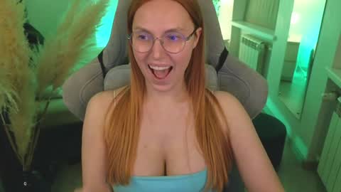 love_call online show from 01/28/25, 11:38