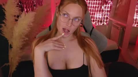 love_call online show from 02/09/25, 11:36