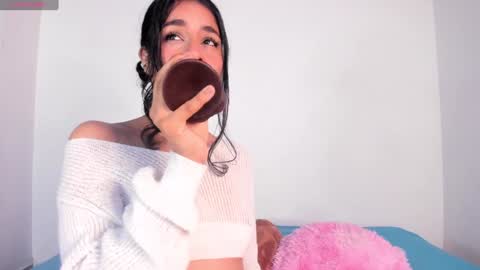 Cam online show from 12/12/24, 12:55