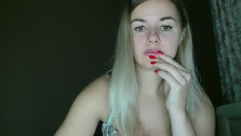 Megane online show from 11/19/25, 08:03