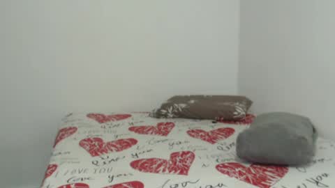 Snapshot of love_gatubela chatting on 01/13/25, 07:31 Nina online show from 01/13/25, 07:31