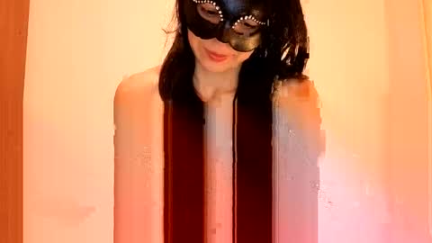 Snapshot of love_gatubela chatting on 04/23/26, 02:24 Nina online show from 04/23/26, 02:24