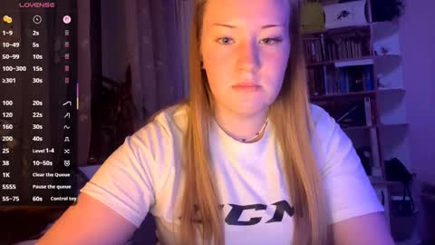 Megan online show from 09/11/25, 07:14