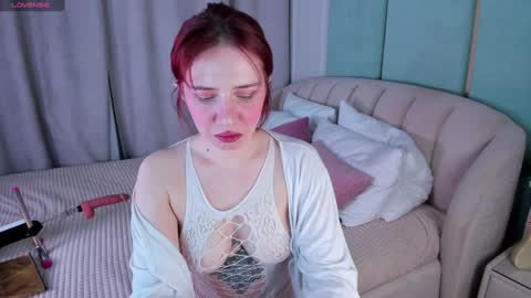 Lola online show from 01/10/25, 01:21