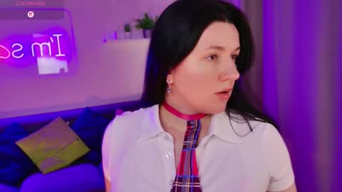 Monika online show from 11/30/25, 11:42