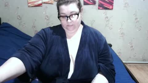 Snapshot of love_milanna chatting on 02/12/25, 05:37 Milana online show from 02/12/25, 05:37