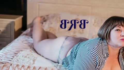 Snapshot of love_milanna chatting on 02/28/25, 01:15 Milana online show from 02/28/25, 01:15