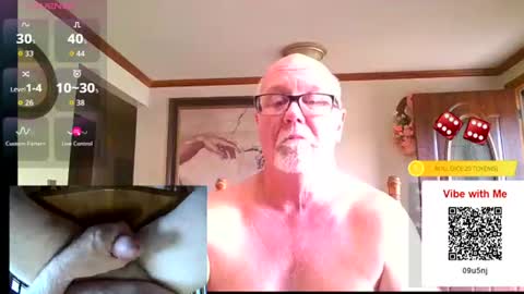 Snapshot of love_pussy1365 chatting on 06/27/26, 08:25 Hard cock online show from 06/27/26, 08:25