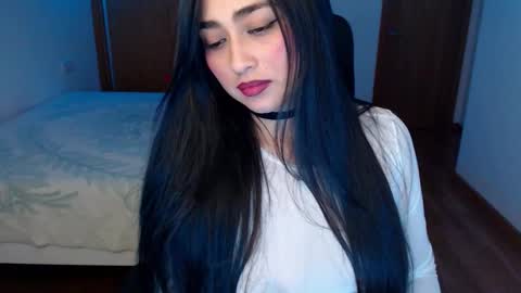 Snapshot of love_samantha chatting on 02/17/25, 06:04 Samantha online show from 02/17/25, 06:04