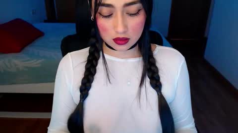 Snapshot of love_samantha chatting on 02/19/25, 08:33 Samantha online show from 02/19/25, 08:33