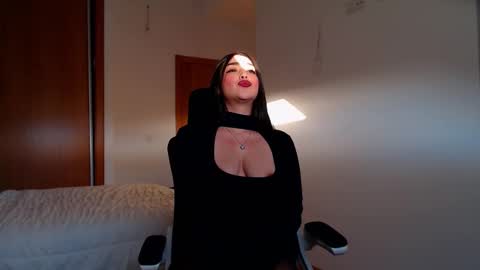 Snapshot of love_samantha chatting on 02/28/25, 05:59 Samantha online show from 02/28/25, 05:59