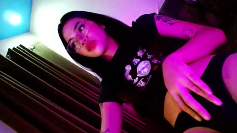 Seren online show from 10/27/25, 11:03