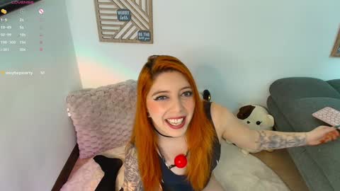 Sharol Leon online show from 12/21/24, 12:20