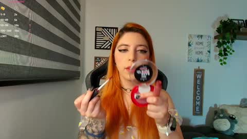 Sharol Leon online show from 01/22/25, 11:21