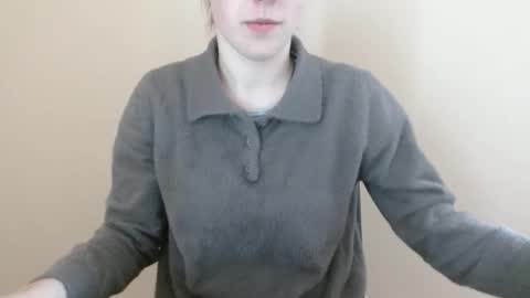 Snapshot of love_vivian chatting on 04/08/26, 10:59 Vivian online show from 04/08/26, 10:59