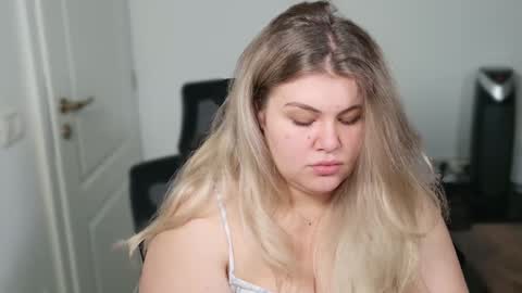 Ally online show from 10/08/25, 05:16